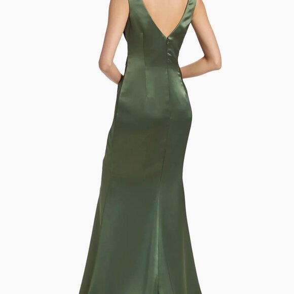 Amsale Ruched satin Gown - Picture 3 of 3